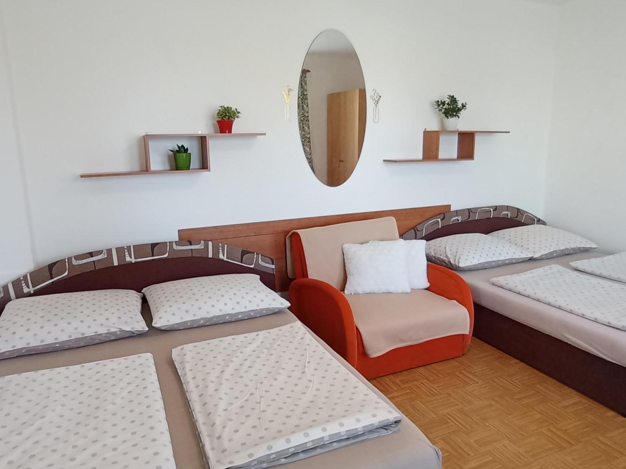 Afrodita Hotel Štúrovo Bagian luar foto