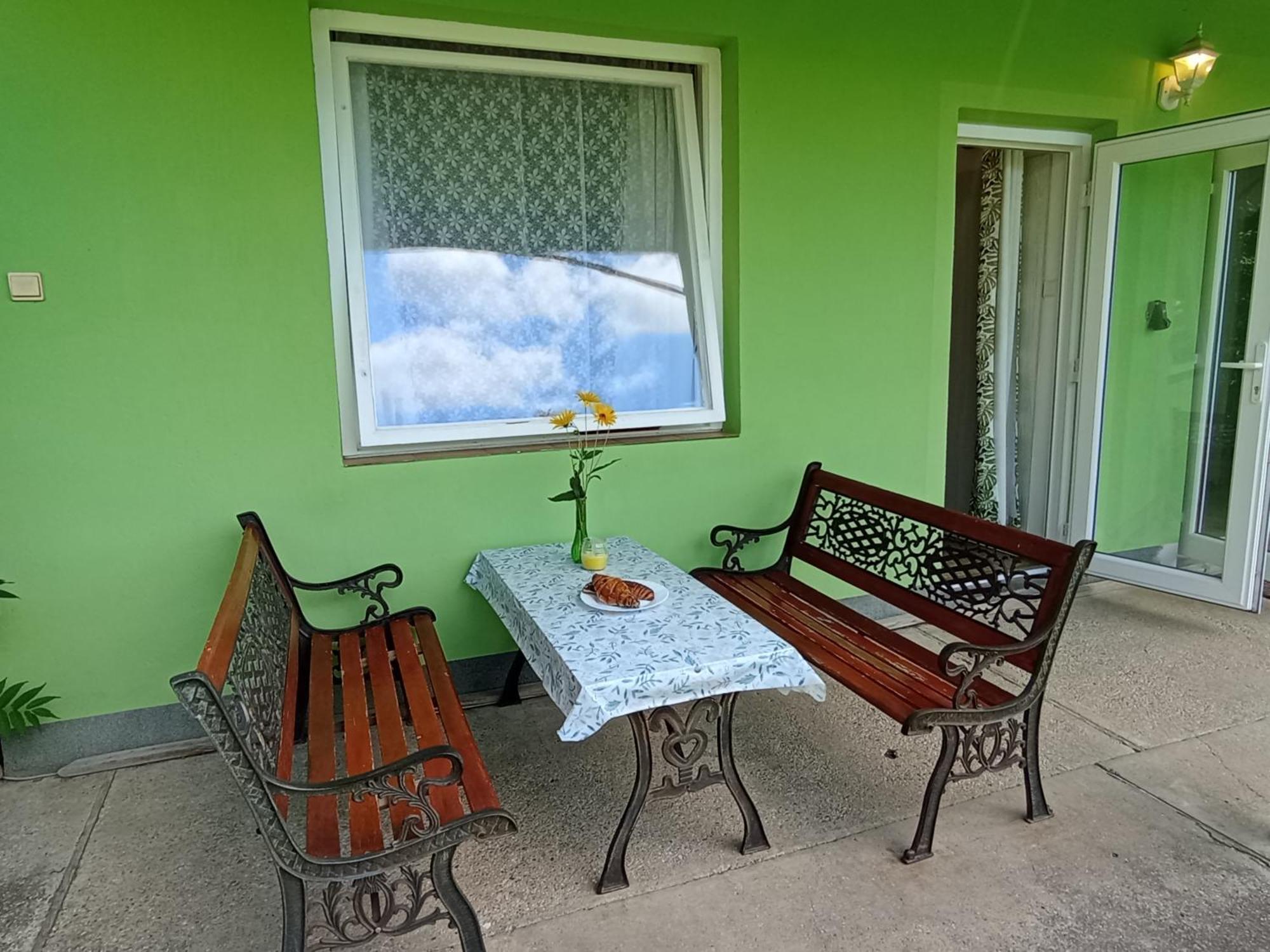 Afrodita Hotel Štúrovo Bagian luar foto